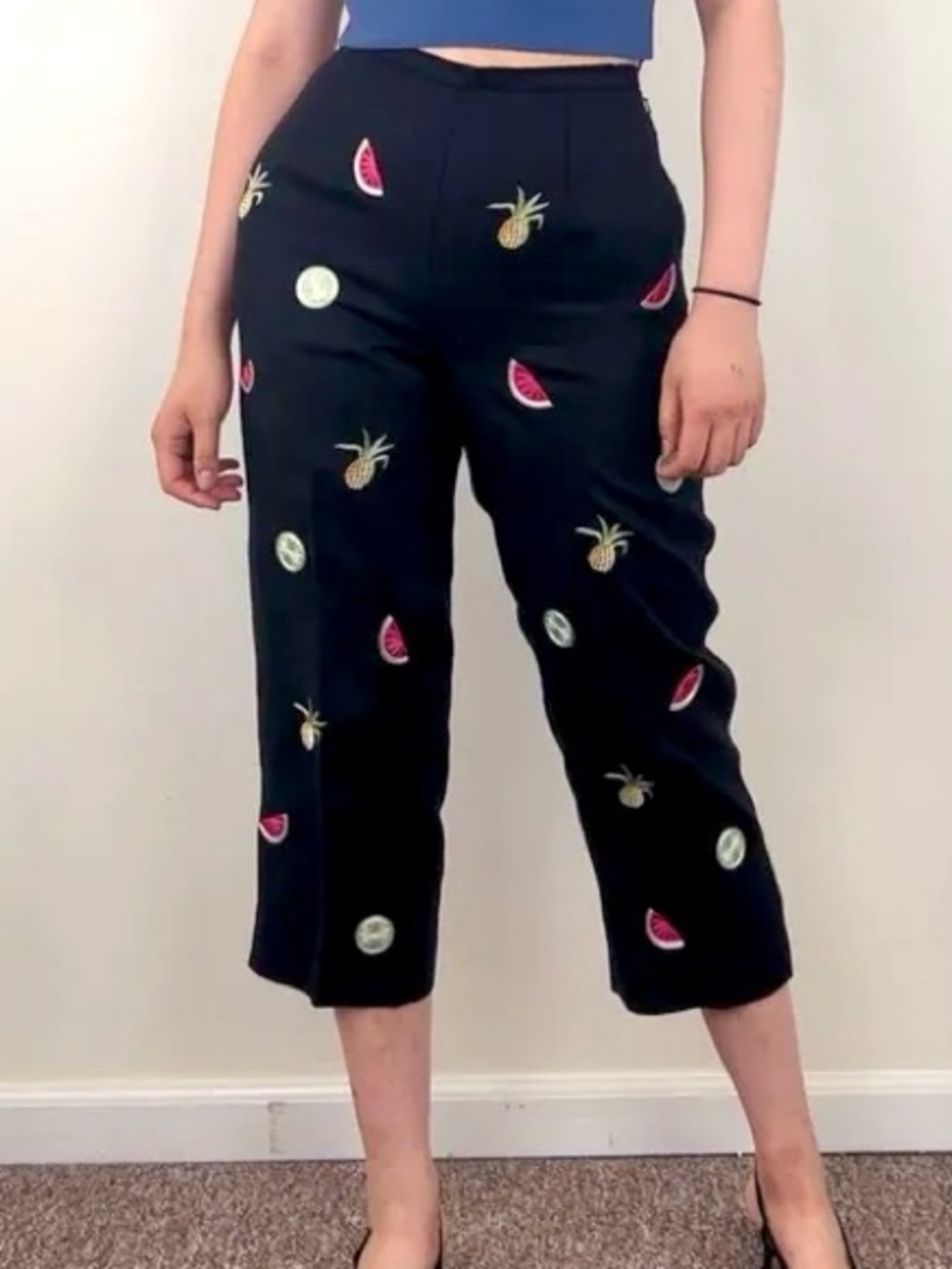 Talbots Petites Vintage Irish Linen Black Crop Pleated Pants Fruit Embroidery 10